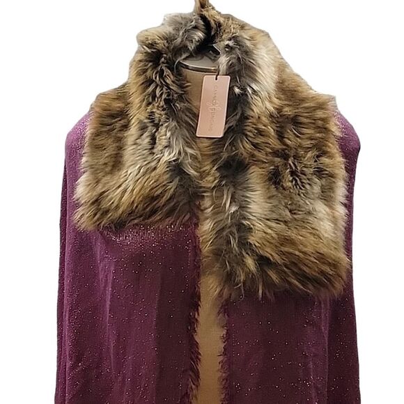 Gaynor Bongard NWT Fur Wool Blend Purple Atene Vinaccia Stole Wrap Scarf